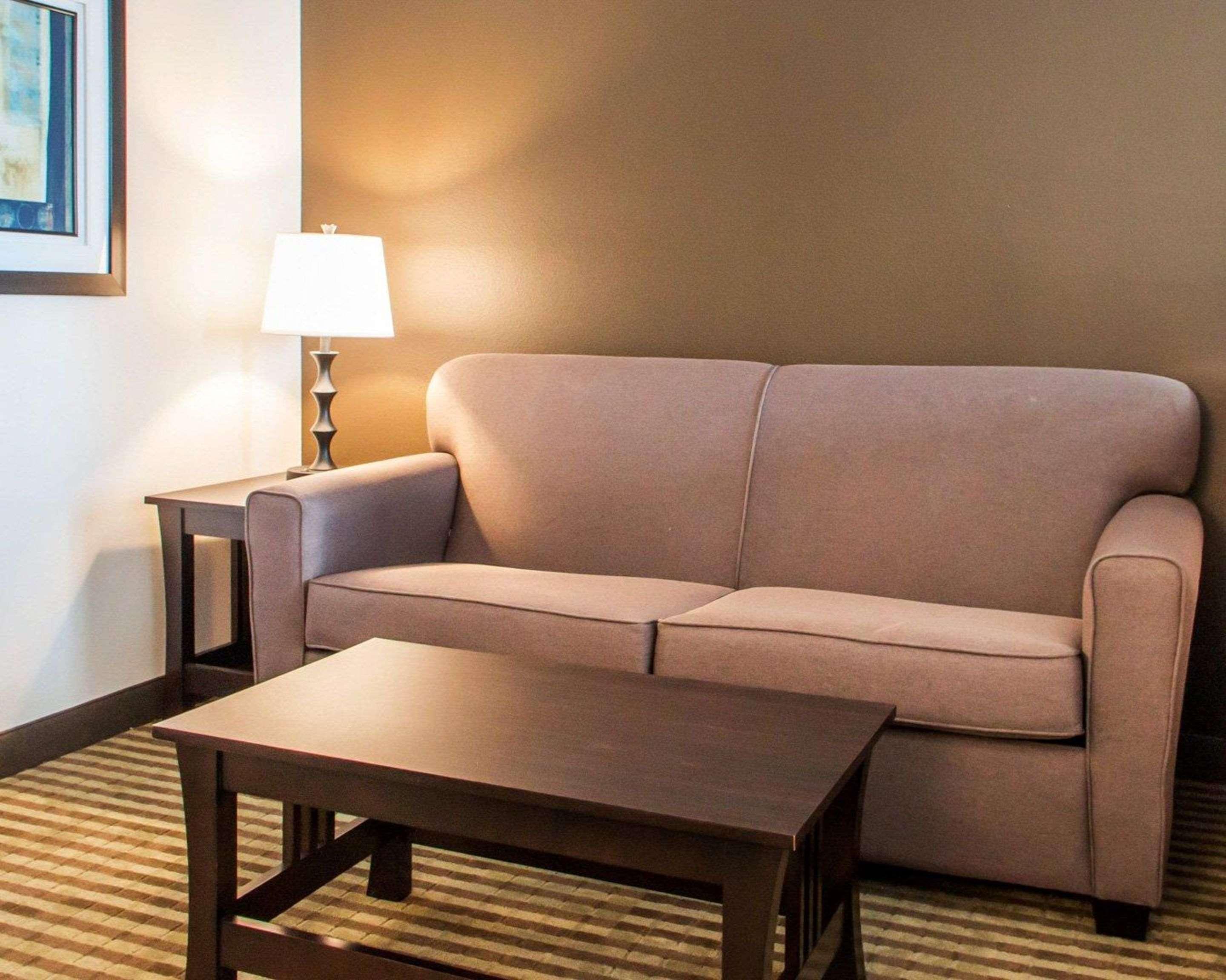 Comfort & Hotel Woodward
