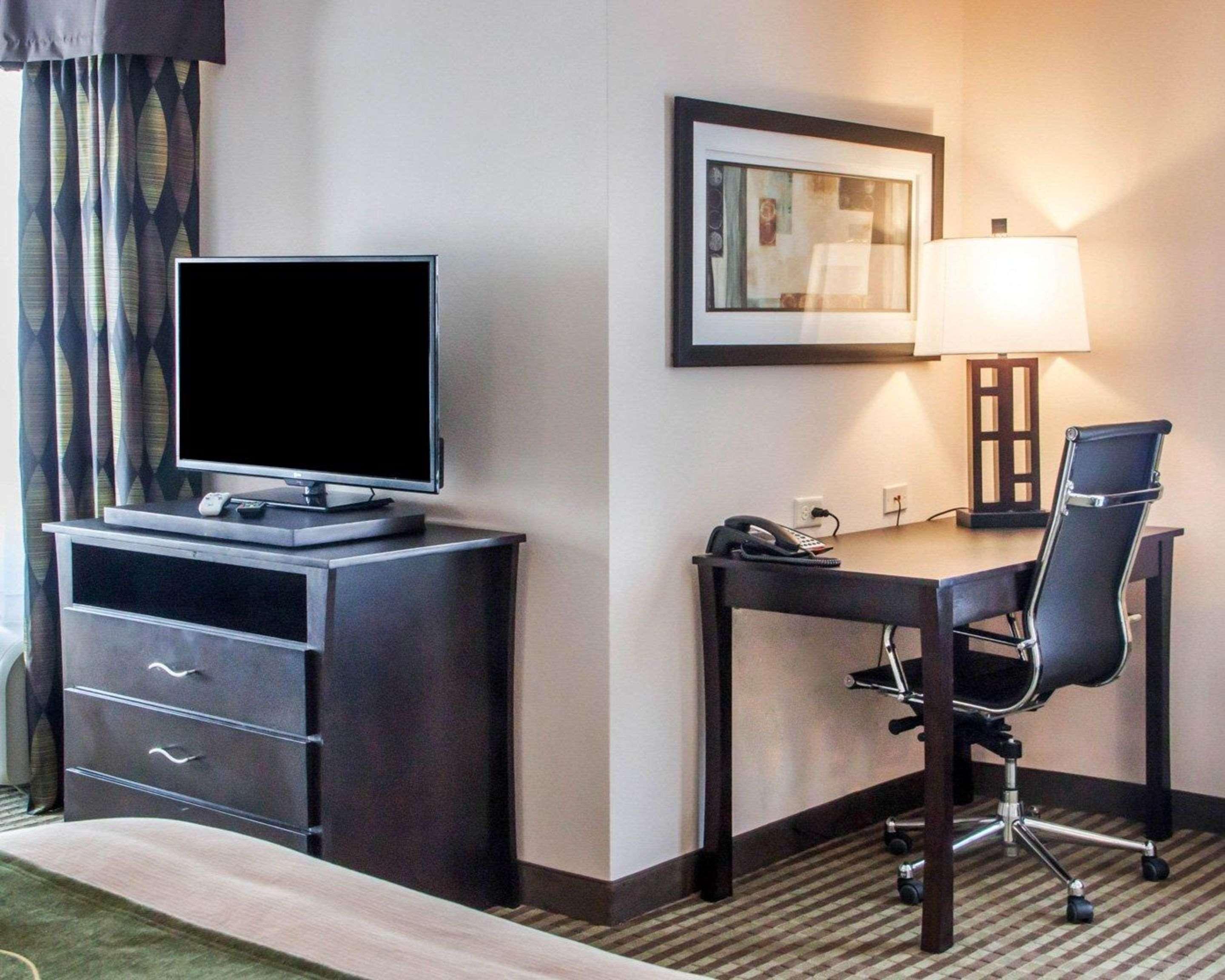 Hotel Comfort &