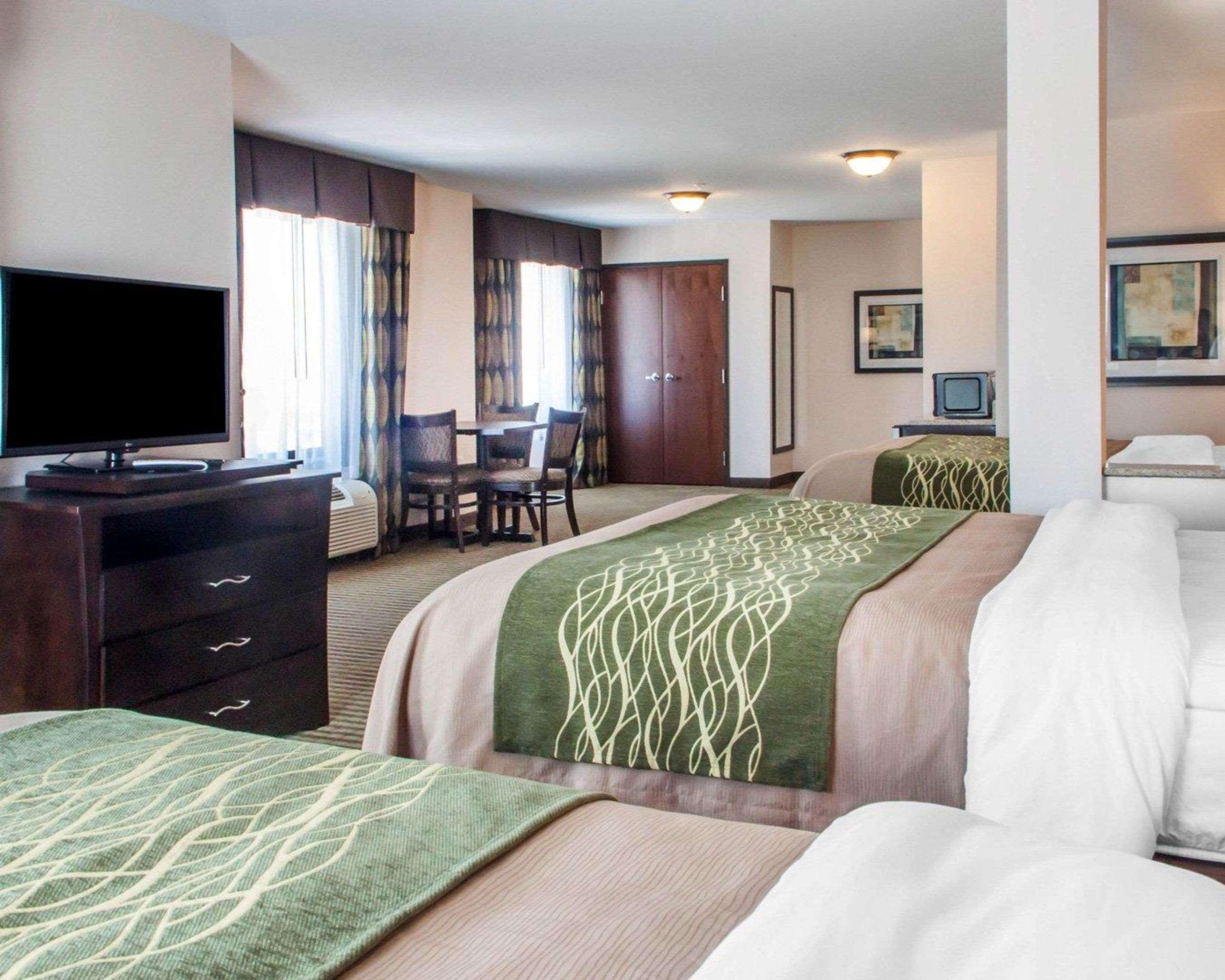 Comfort & 3* Woodward