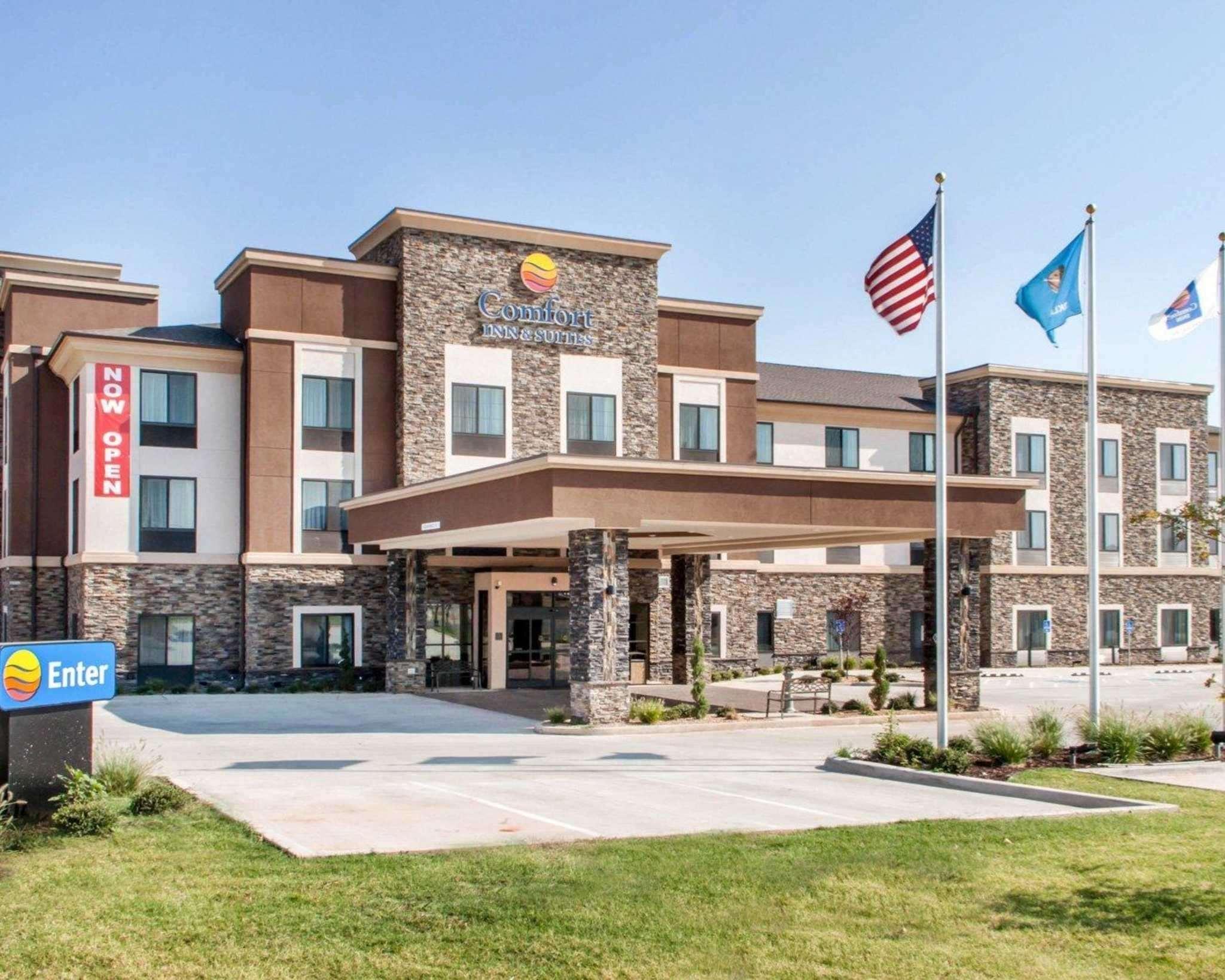 Hotel Comfort & Woodward