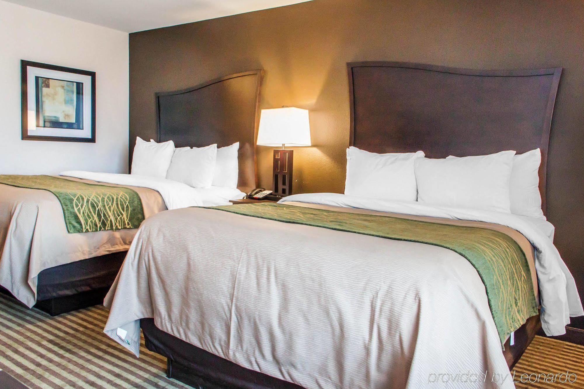 Comfort & 3* Woodward